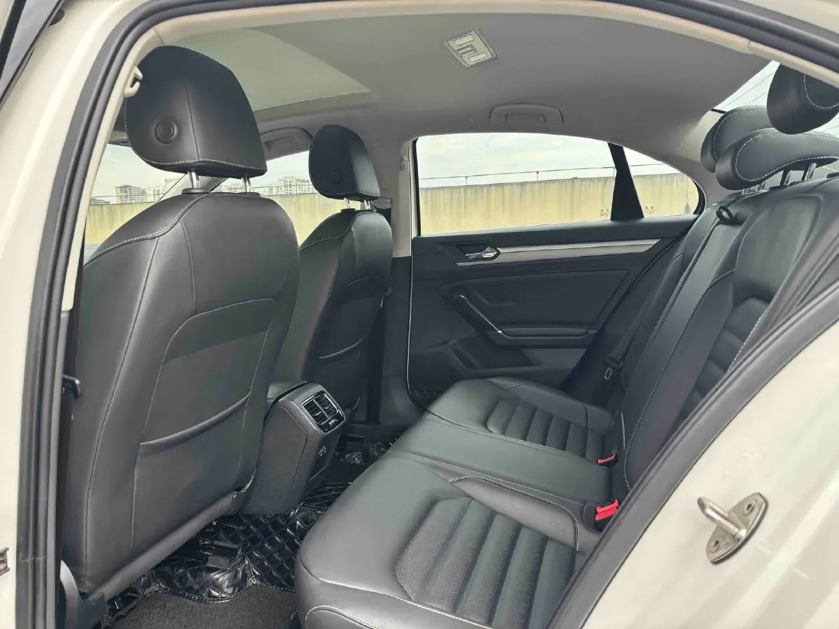 2019 Volkswagen Passat 1.4T 150HP L4 7DCT,autocango,china used car exporter,china ev exporter,chinese used car exporter,chinese used ev exporter