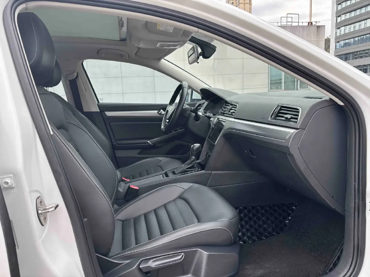 2019 Volkswagen Passat 1.4T 150HP L4 7DCT,autocango,china used car exporter,china ev exporter,chinese used car exporter,chinese used ev exporter