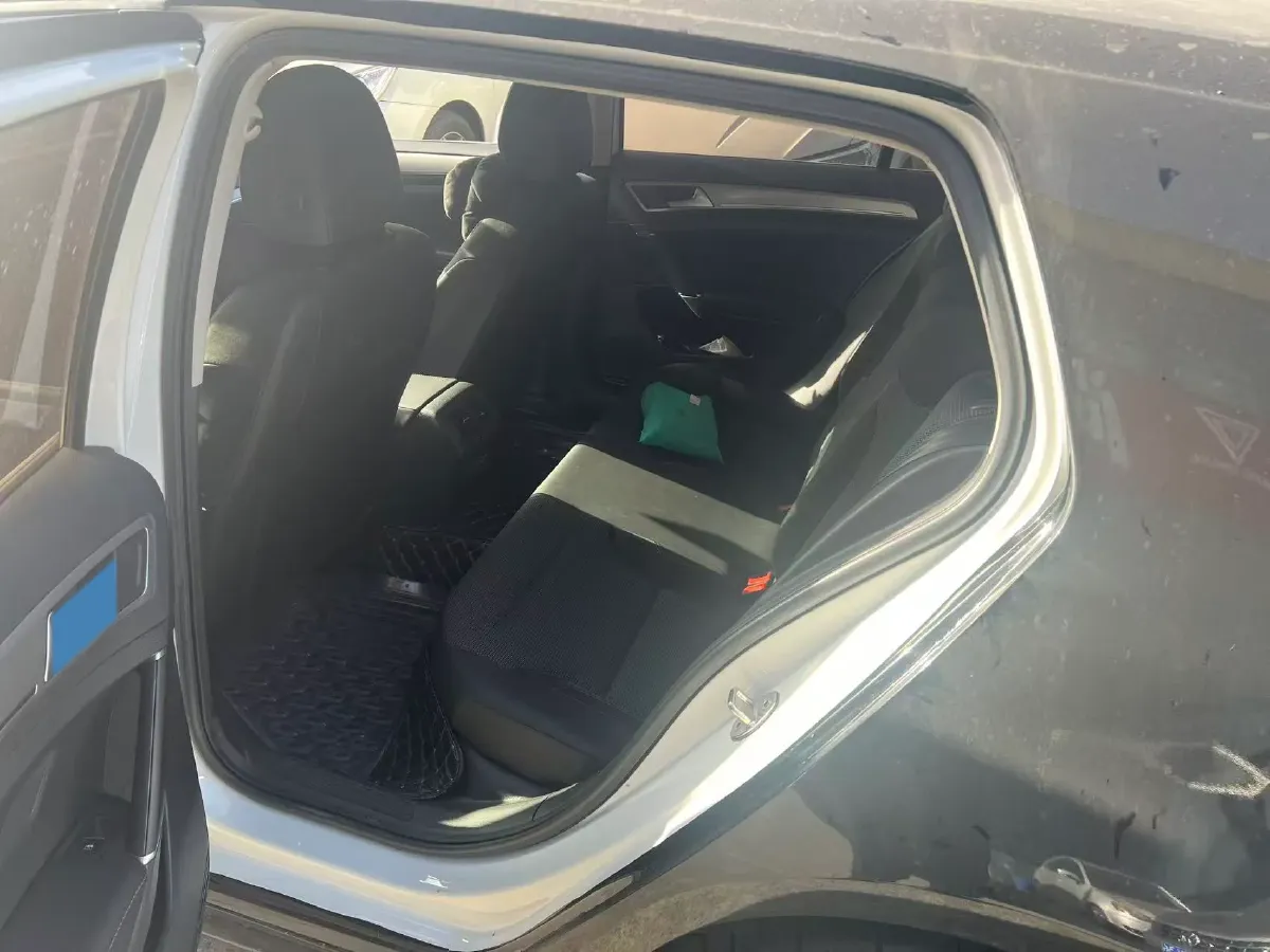 2019 Volkswagen Golf 1.4T 150HP L4 7DCT,autocango,china used car exporter,china ev exporter,chinese used car exporter,chinese used ev exporter