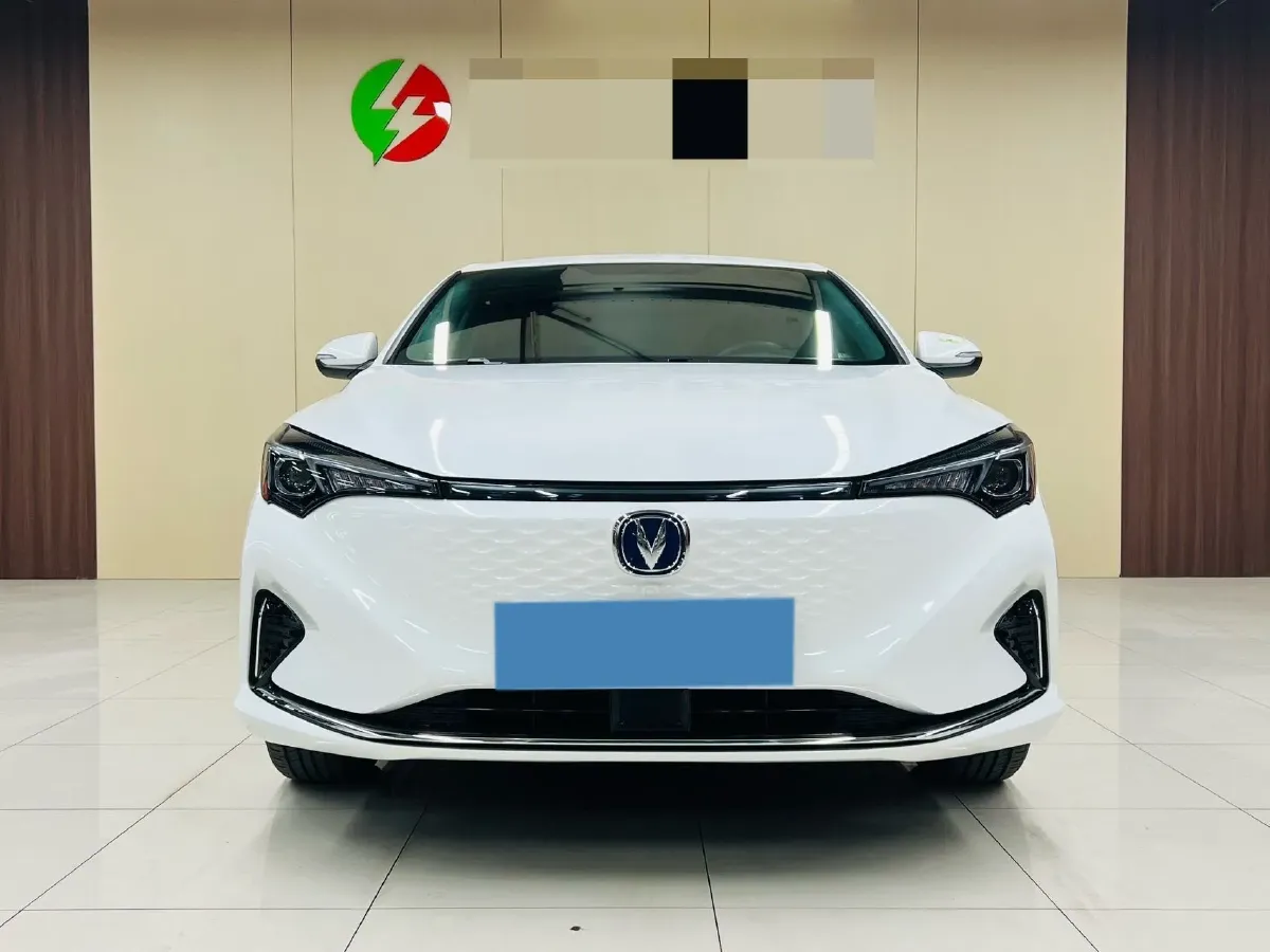 2022 ChangAn Eado BEV 47.78KWH,autocango,china used car exporter,china ev exporter,chinese used car exporter,chinese used ev exporter