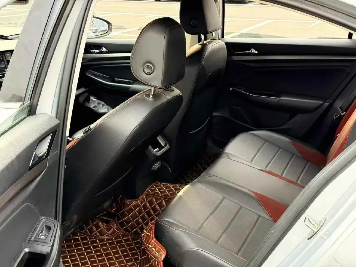 2020 Volkswagen Bora 1.5L 113HP L4 6AT,autocango,china used car exporter,china ev exporter,chinese used car exporter,chinese used ev exporter