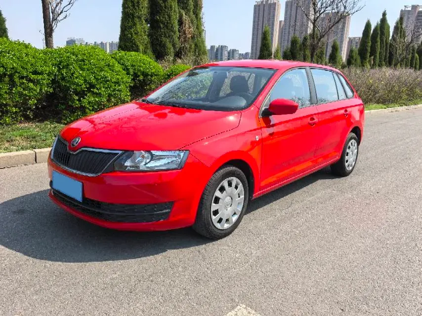 2016 Skoda Rapid Spaceback 1.4L 90HP L4 5MT,autocango,china used car exporter,china ev exporter,chinese used car exporter,chinese used ev exporter