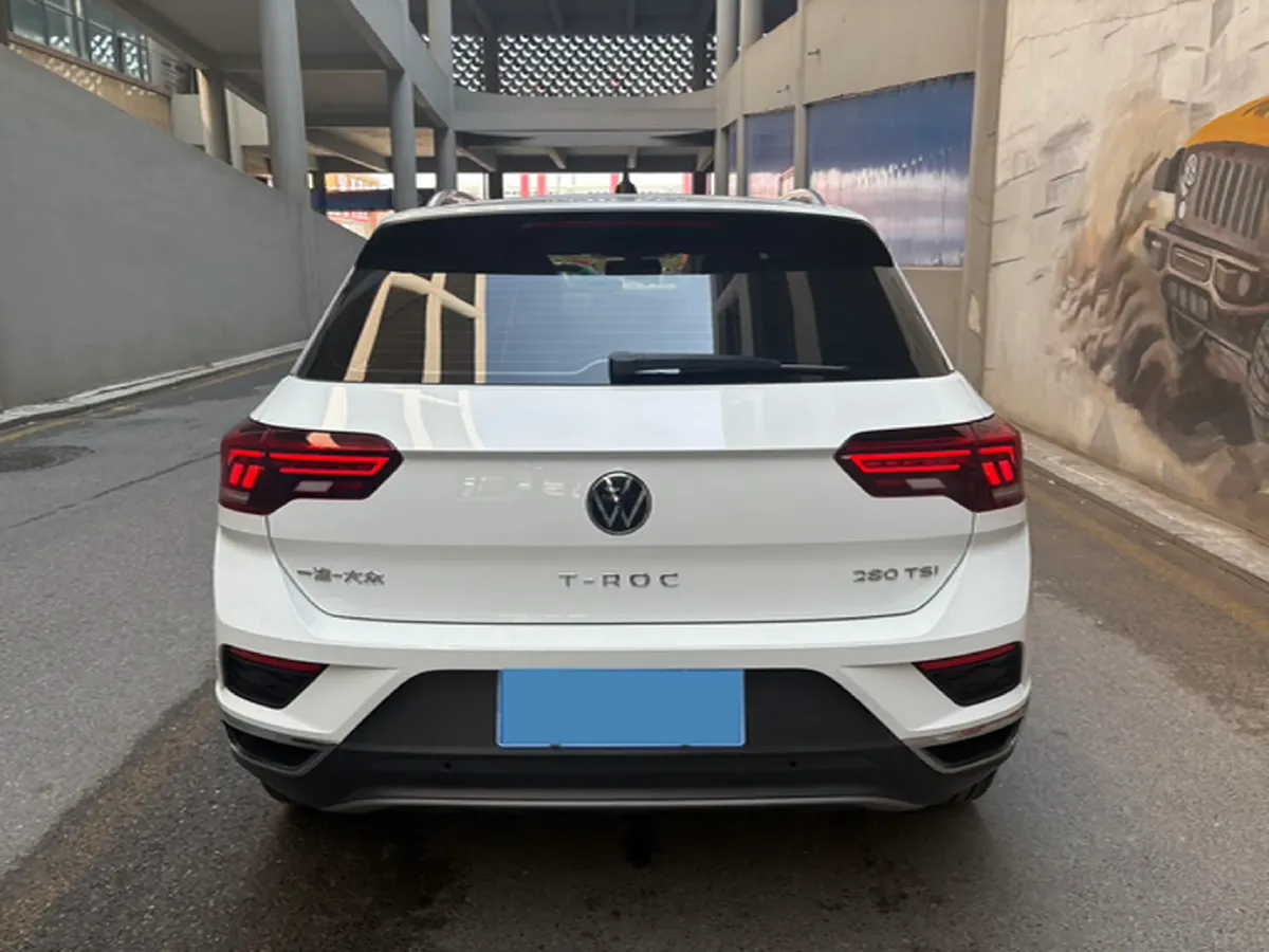 2022 Volkswagen T-Roc 1.4T 150HP L4 7DCT,autocango,china used car exporter,china ev exporter,chinese used car exporter,chinese used ev exporter