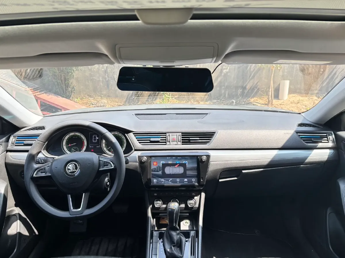 2018 Nissan Terra 2.5L 184HP L4 7AT,autocango,china used car exporter,china ev exporter,chinese used car exporter,chinese used ev exporter