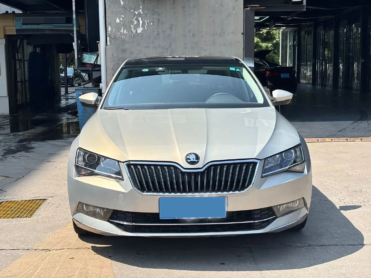 2018 Nissan Terra 2.5L 184HP L4 7AT,autocango,china used car exporter,china ev exporter,chinese used car exporter,chinese used ev exporter