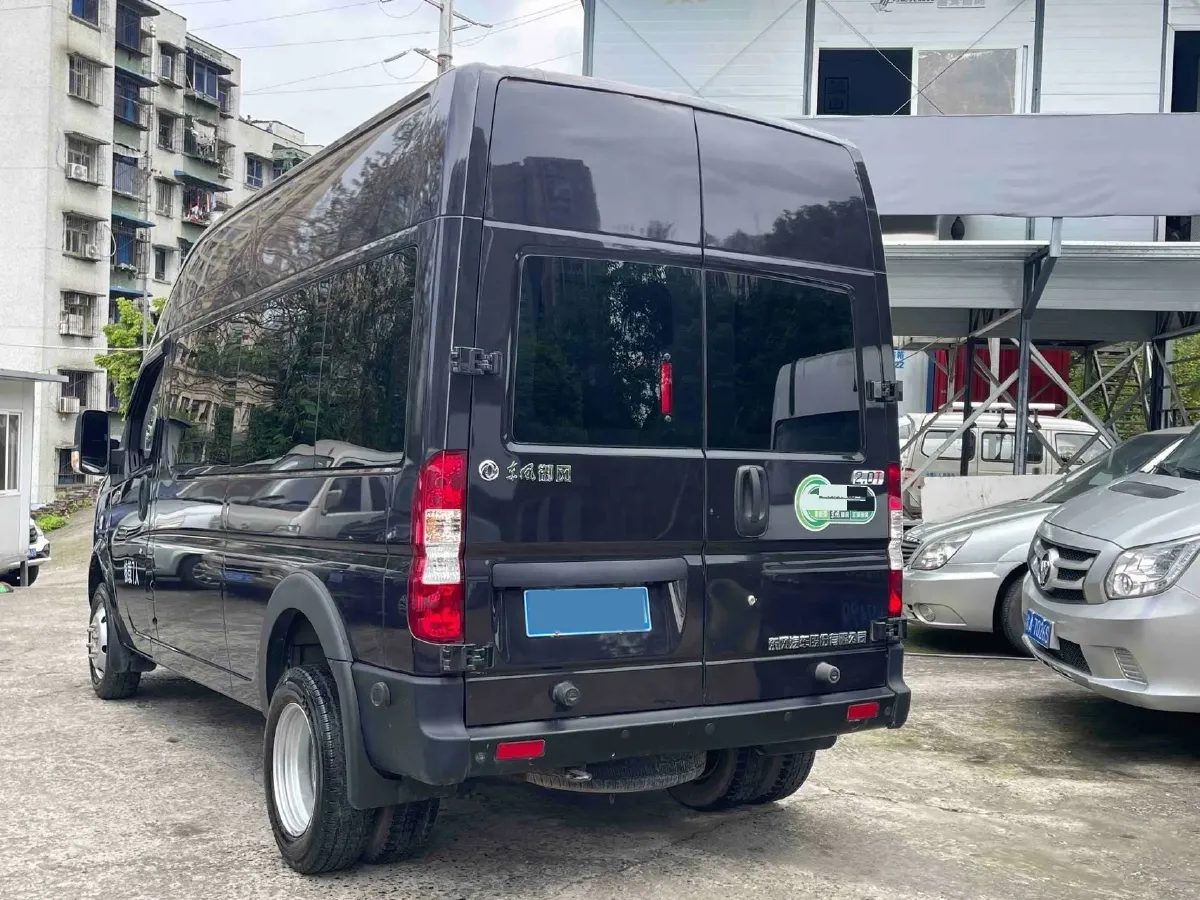 2023 DongFeng DFAC YuFeng 2.3T 143HP L4 6MT,autocango,china used car exporter,china ev exporter,chinese used car exporter,chinese used ev exporter
