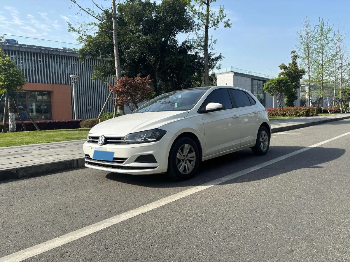 2019 Volkswagen Polo 1.5L 113HP L4 6AT,autocango,china used car exporter,china ev exporter,chinese used car exporter,chinese used ev exporter