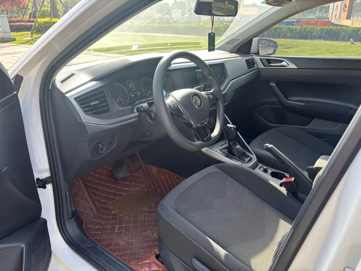 2019 Volkswagen Polo 1.5L 113HP L4 6AT,autocango,china used car exporter,china ev exporter,chinese used car exporter,chinese used ev exporter