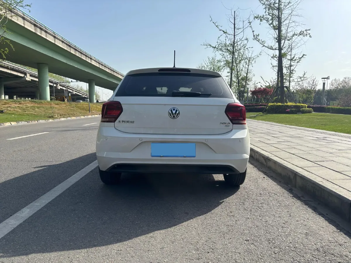2019 Volkswagen Polo 1.5L 113HP L4 6AT,autocango,china used car exporter,china ev exporter,chinese used car exporter,chinese used ev exporter