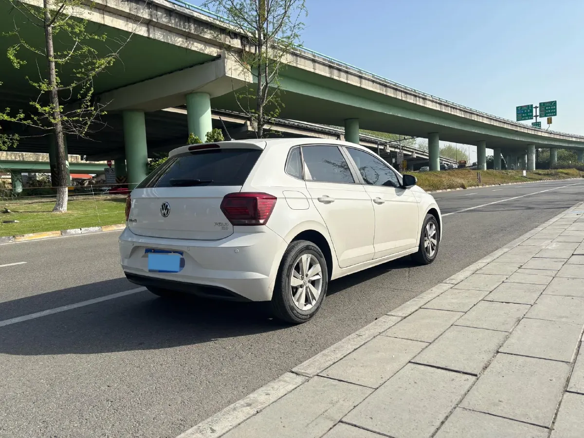 2019 Volkswagen Polo 1.5L 113HP L4 6AT,autocango,china used car exporter,china ev exporter,chinese used car exporter,chinese used ev exporter