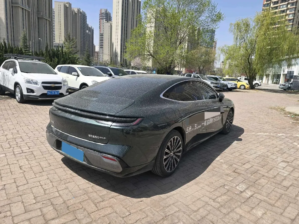 2025 Geely Galaxy Starshine 8 1.5T 163HP L4 3DHT PHEV 27.69KWH,autocango,china used car exporter,china ev exporter,chinese used car exporter,chinese used ev exporter