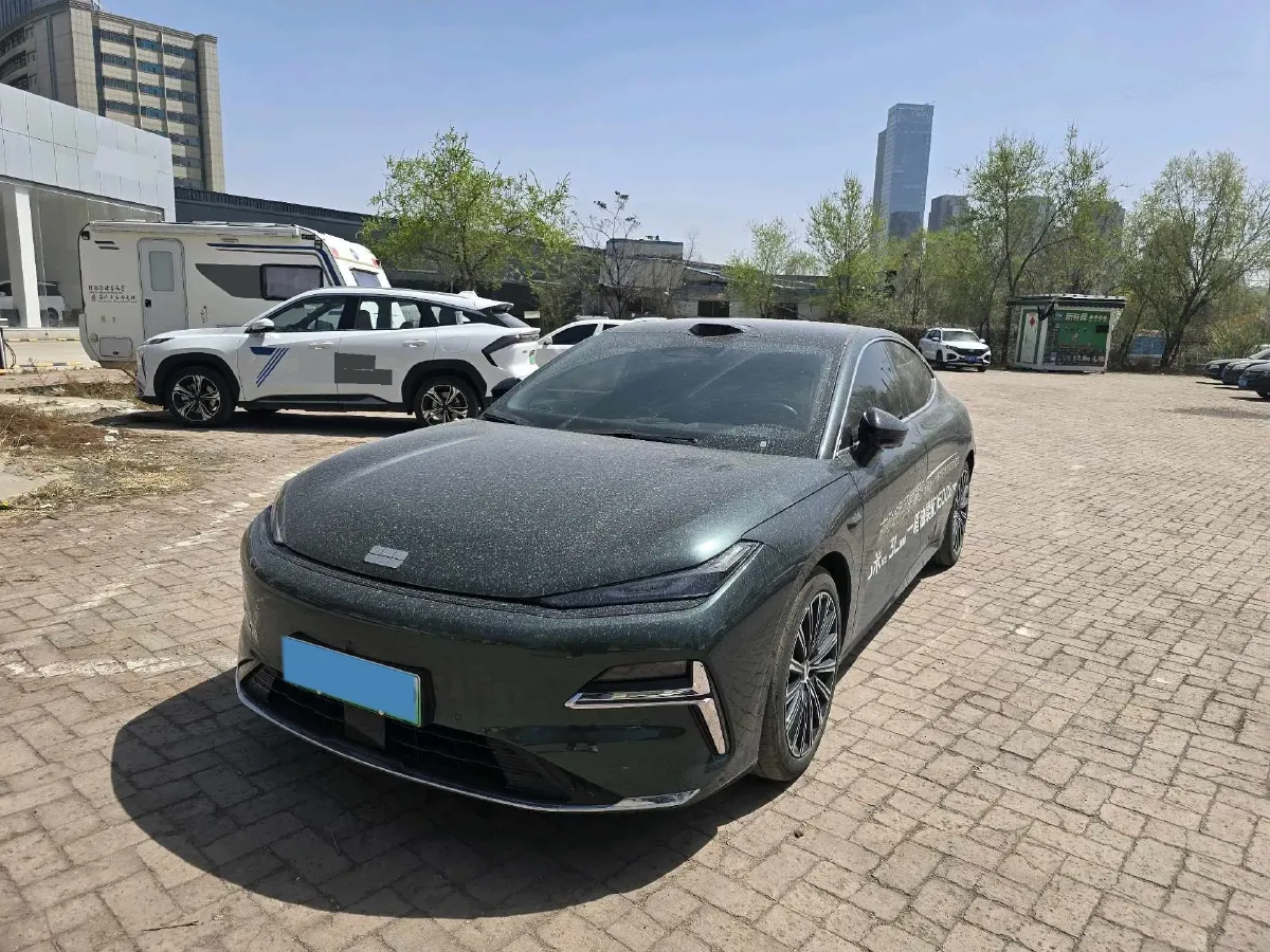 2025 Geely Galaxy Starshine 8 1.5T 163HP L4 3DHT PHEV 27.69KWH,autocango,china used car exporter,china ev exporter,chinese used car exporter,chinese used ev exporter