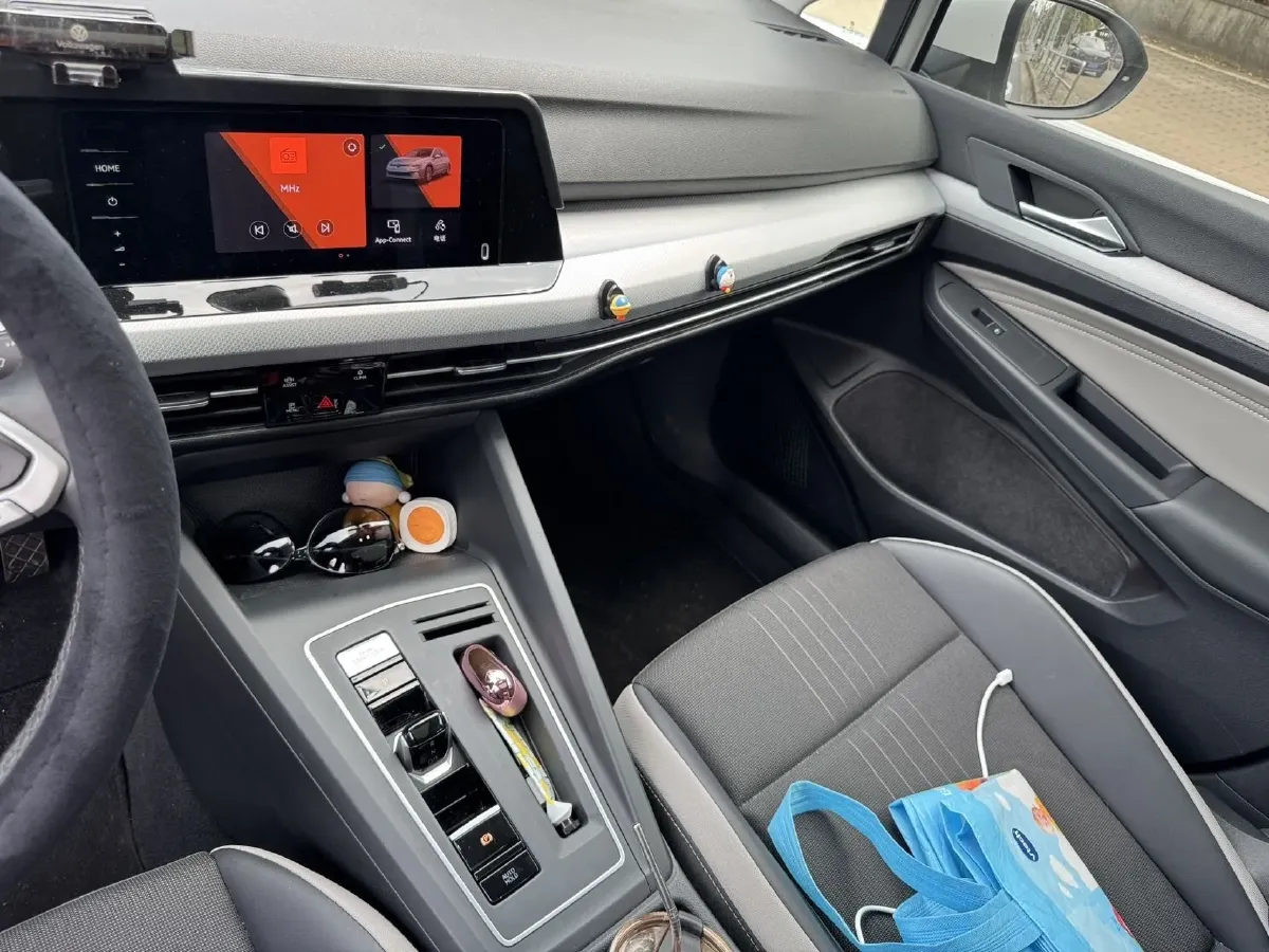 2021 Volkswagen Golf 1.4T 150HP L4 7DCT,autocango,china used car exporter,china ev exporter,chinese used car exporter,chinese used ev exporter