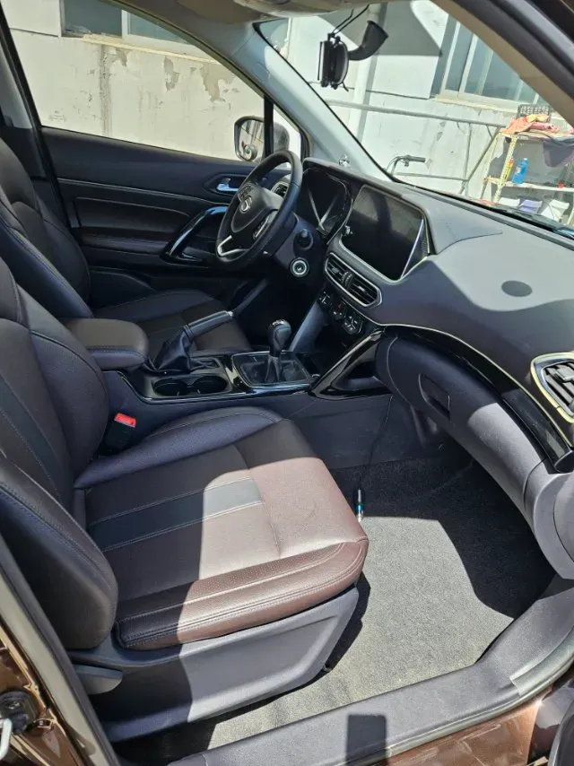 2017 GAC Trumpchi GS4 1.5T 152HP L4 5MT,autocango,china used car exporter,china ev exporter,chinese used car exporter,chinese used ev exporter