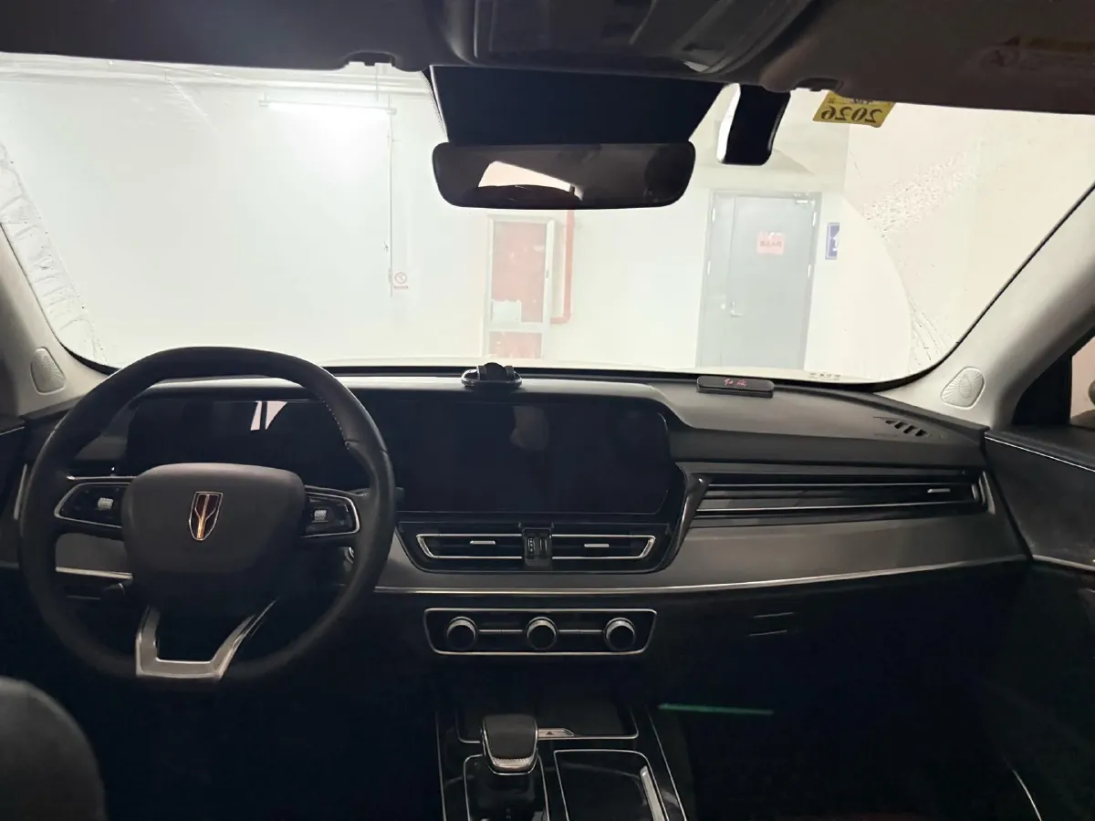 2023 HongQi HS5 2.0T 252HP L4 8AT,autocango,china used car exporter,china ev exporter,chinese used car exporter,chinese used ev exporter