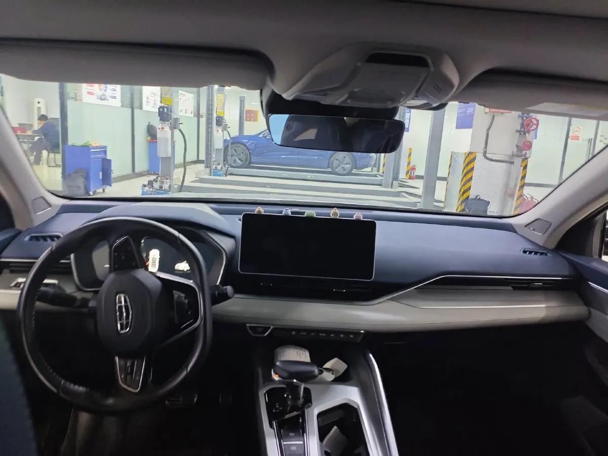 2023 Geely Preface 2.0T 190HP L4 7DCT,autocango,china used car exporter,china ev exporter,chinese used car exporter,chinese used ev exporter