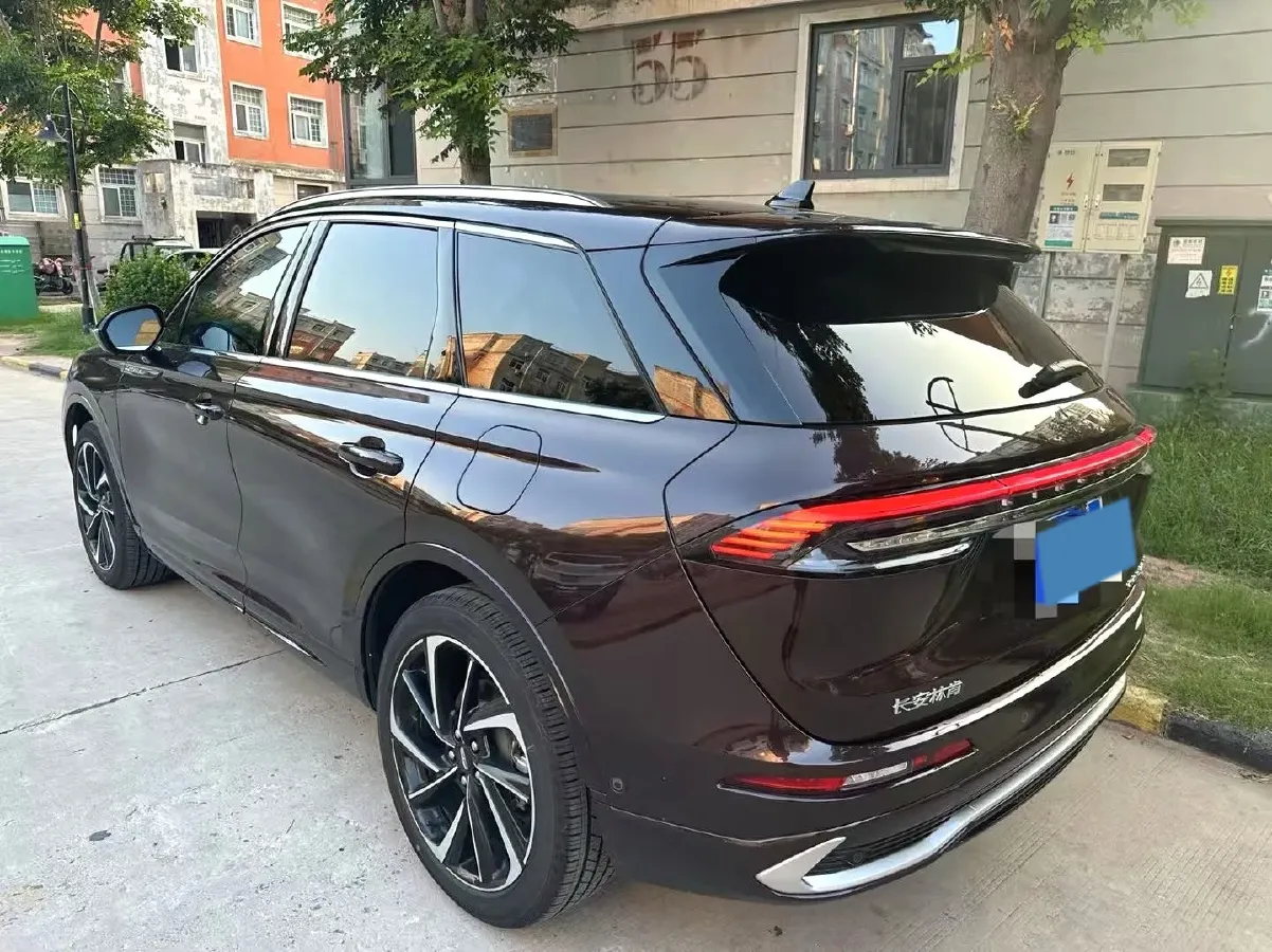 2023 Lincoln Corsair 2.0T 261HP L4 8AT,autocango,china used car exporter,china ev exporter,chinese used car exporter,chinese used ev exporter