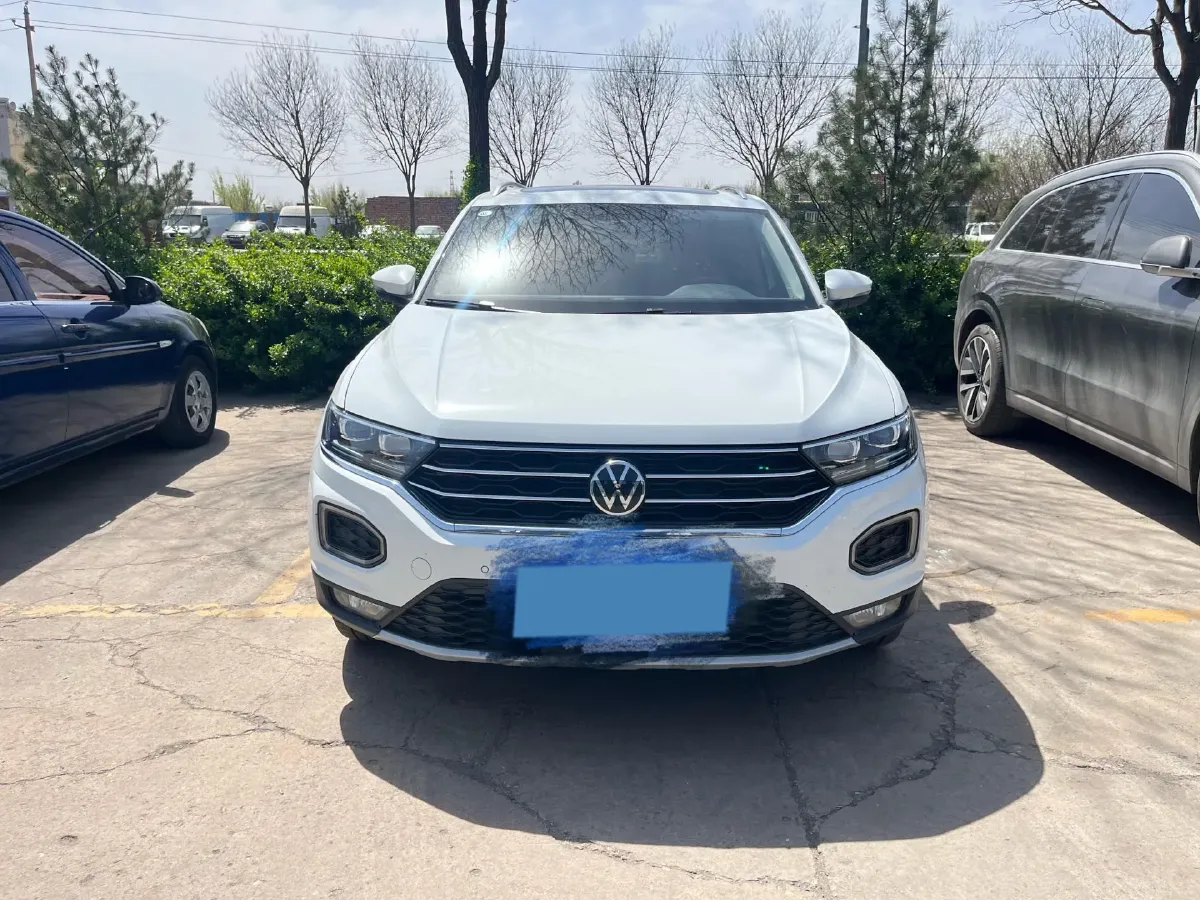 2021 Volkswagen T-Roc 1.4T 150HP L4 7DCT,autocango,china used car exporter,china ev exporter,chinese used car exporter,chinese used ev exporter