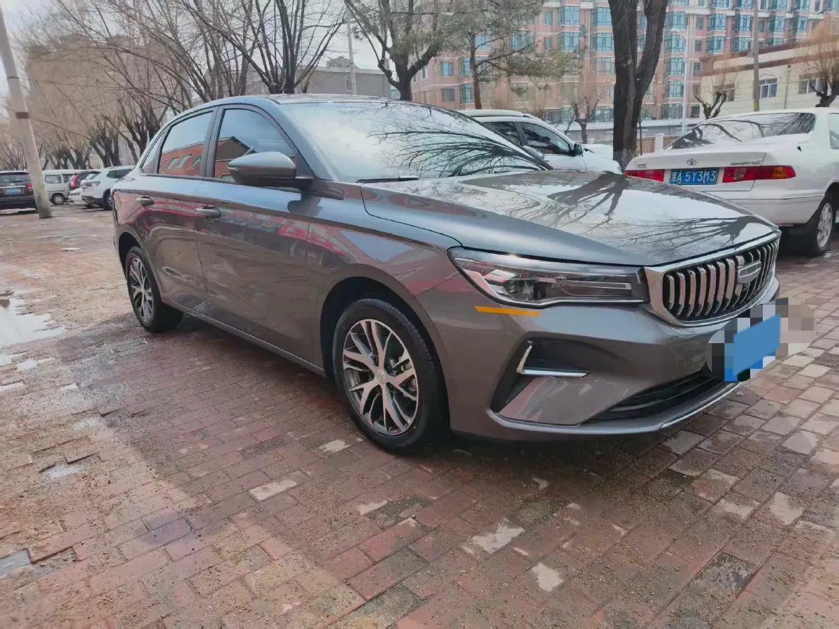 2025 Geely Emgrand 1.5L 127HP L4 5MT,autocango,china used car exporter,china ev exporter,chinese used car exporter,chinese used ev exporter