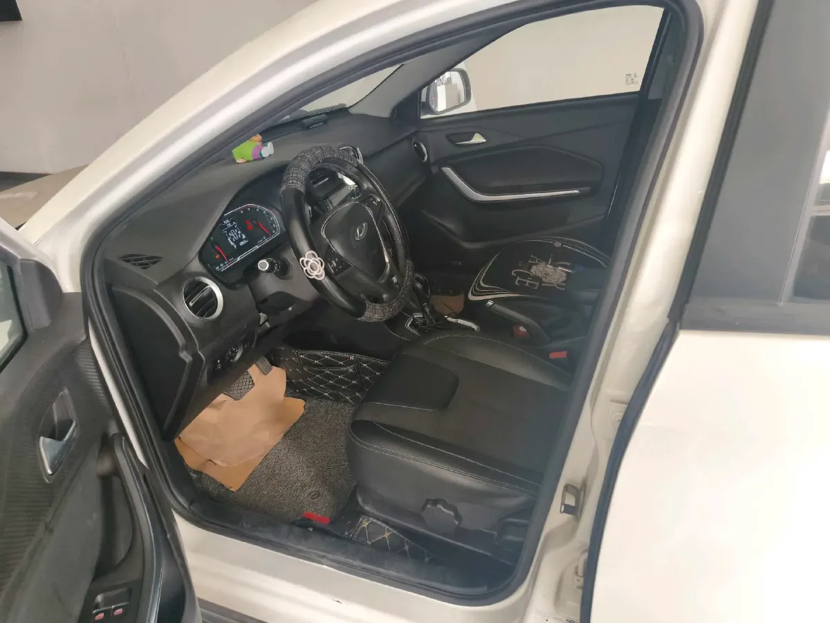 2018 Chery Tiggo 3x 1.5L 106HP L4 4AT,autocango,china used car exporter,china ev exporter,chinese used car exporter,chinese used ev exporter