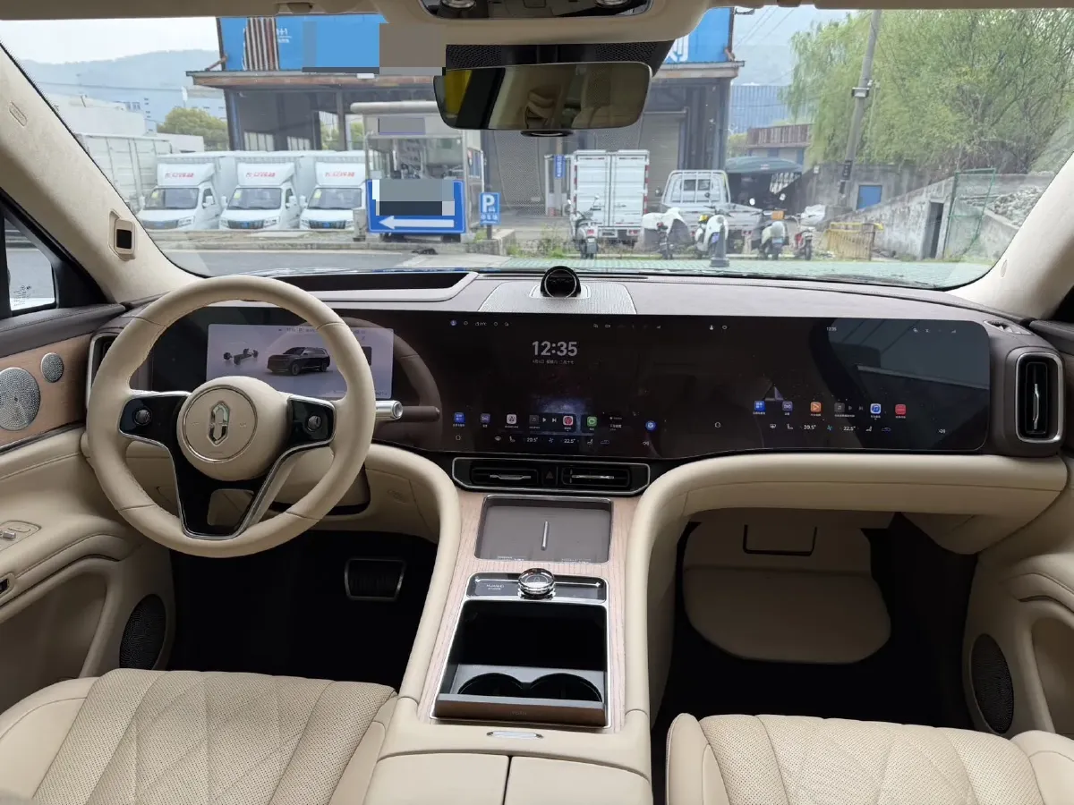 2024 AITO AITO M9 1.5T 152HP L4 REEV 42KWH,autocango,china used car exporter,china ev exporter,chinese used car exporter,chinese used ev exporter