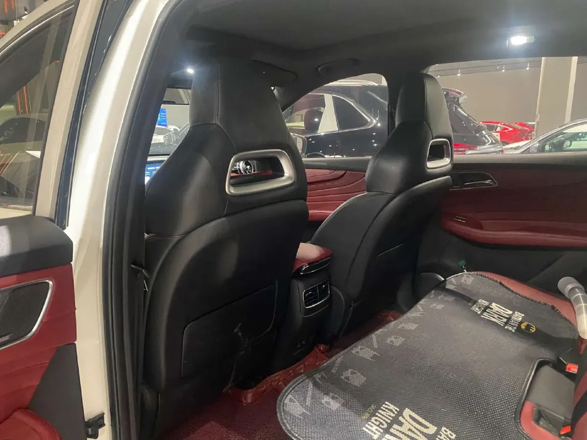 2018 MG HS 2.0T 231HP L4 6DCT,autocango,china used car exporter,china ev exporter,chinese used car exporter,chinese used ev exporter