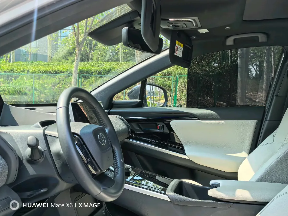 2022 Toyota bZ4X BEV 66.7KWH,autocango,china used car exporter,china ev exporter,chinese used car exporter,chinese used ev exporter