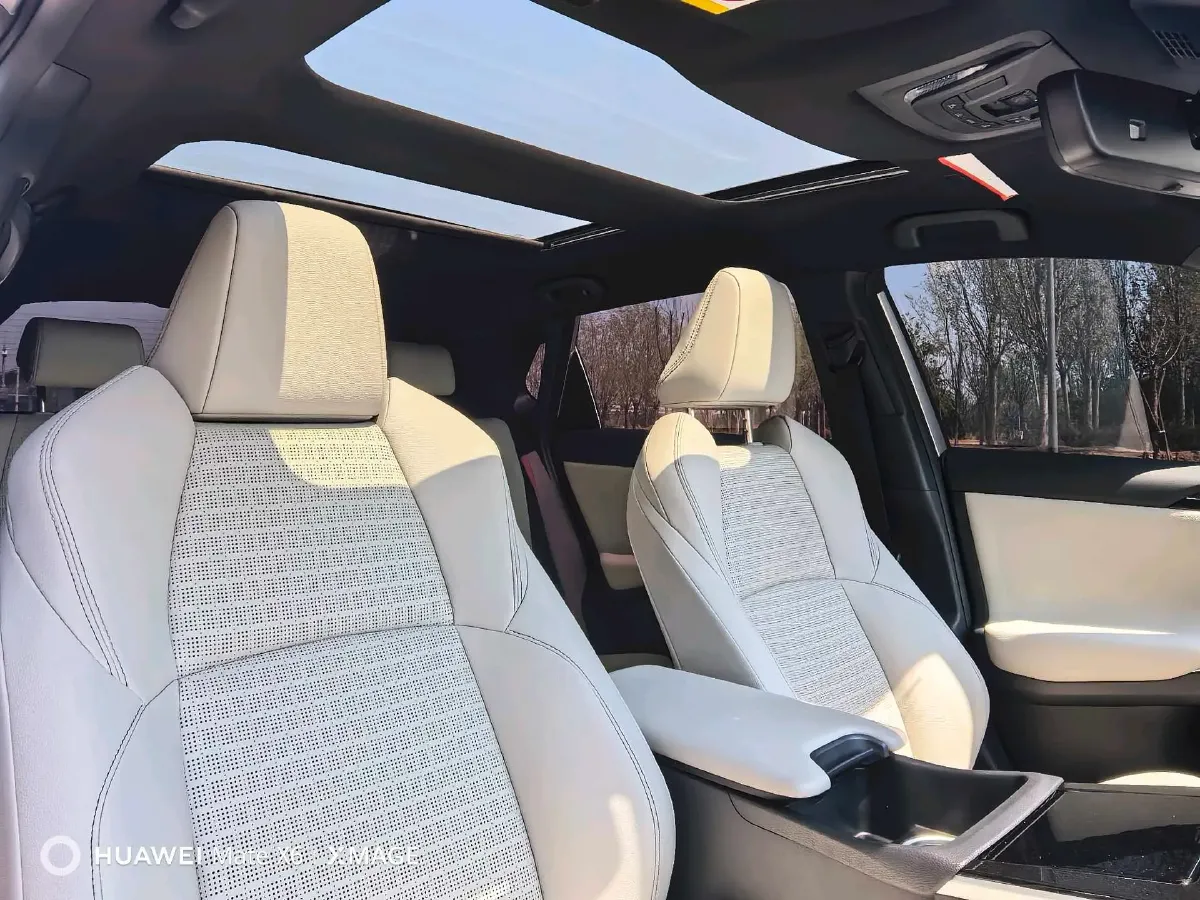 2022 Toyota bZ4X BEV 66.7KWH,autocango,china used car exporter,china ev exporter,chinese used car exporter,chinese used ev exporter