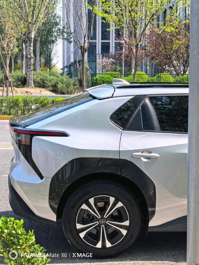 2022 Toyota bZ4X BEV 66.7KWH,autocango,china used car exporter,china ev exporter,chinese used car exporter,chinese used ev exporter