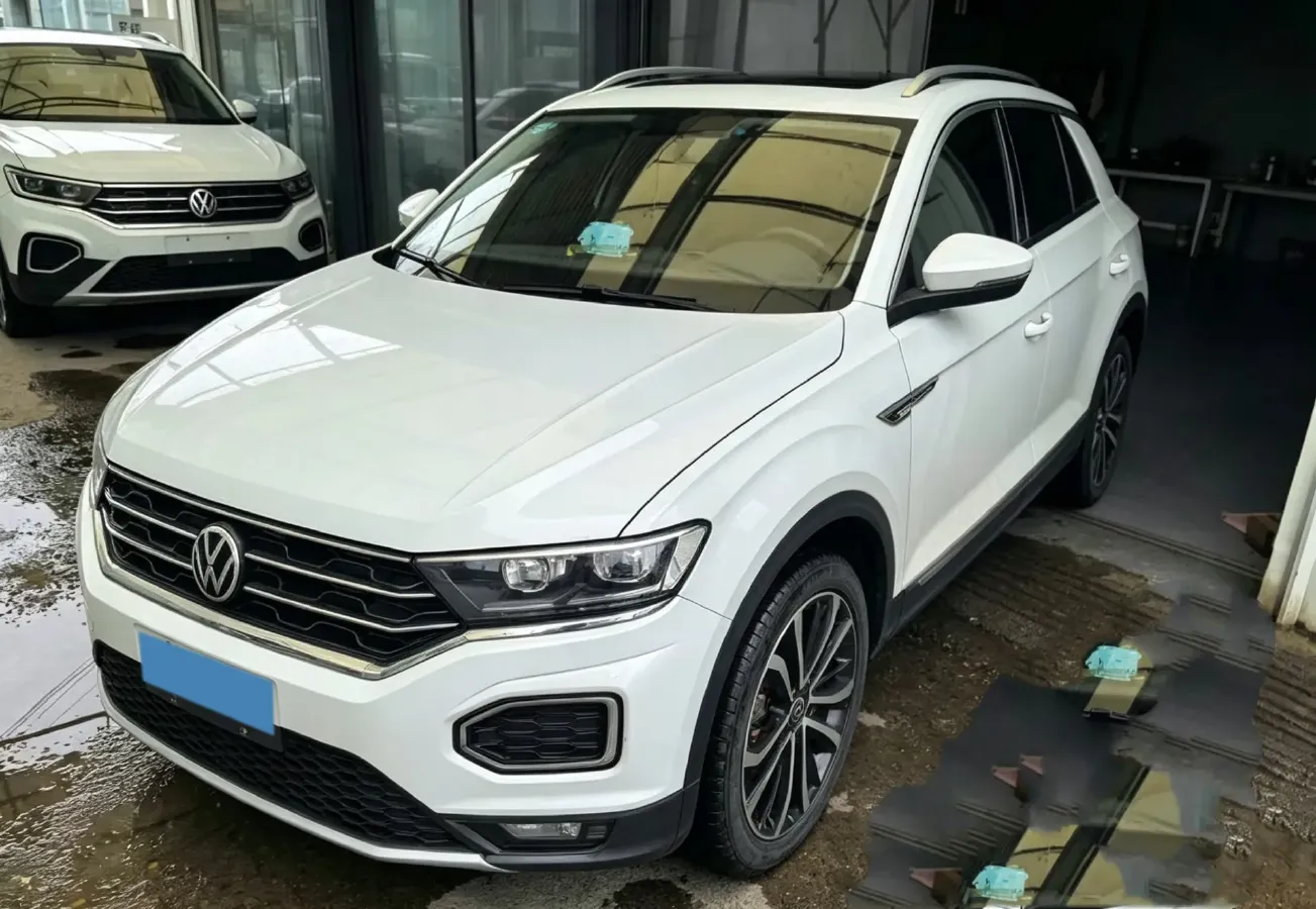 2021 Volkswagen T-Roc 1.4T 150HP L4 7DCT,autocango,china used car exporter,china ev exporter,chinese used car exporter,chinese used ev exporter