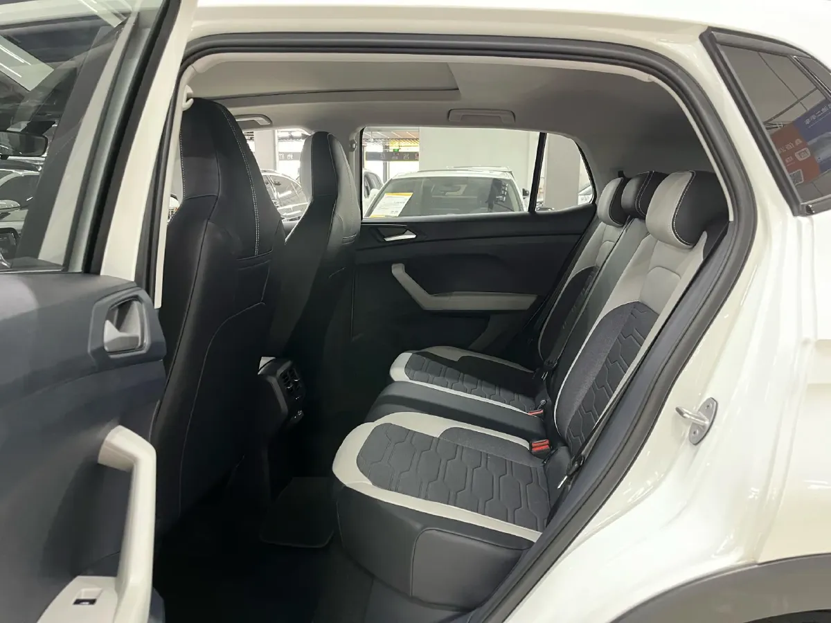 2025 Volkswagen Tharu 1.5L 110HP L4 6AT,autocango,china used car exporter,china ev exporter,chinese used car exporter,chinese used ev exporter