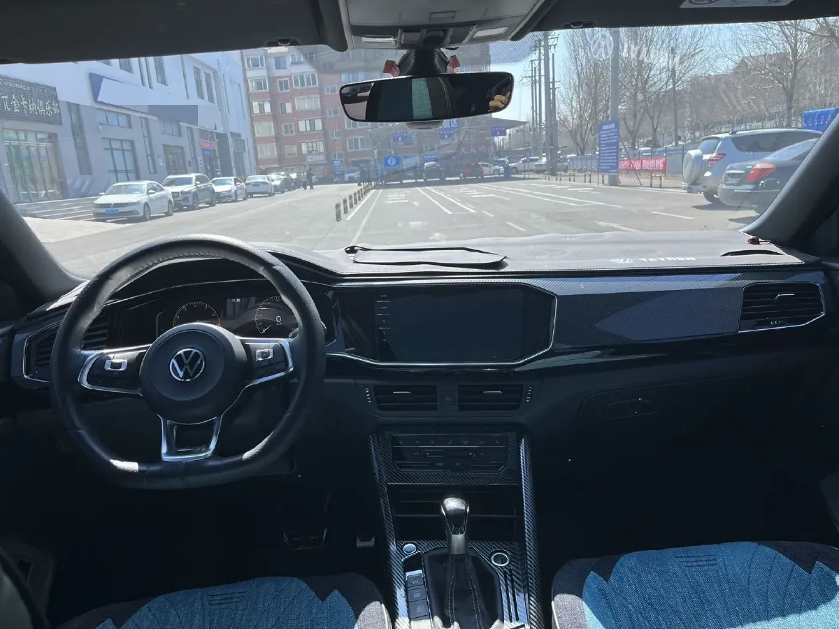 2022 Volkswagen Tayron 2.0T 220HP L4 7DCT,autocango,china used car exporter,china ev exporter,chinese used car exporter,chinese used ev exporter