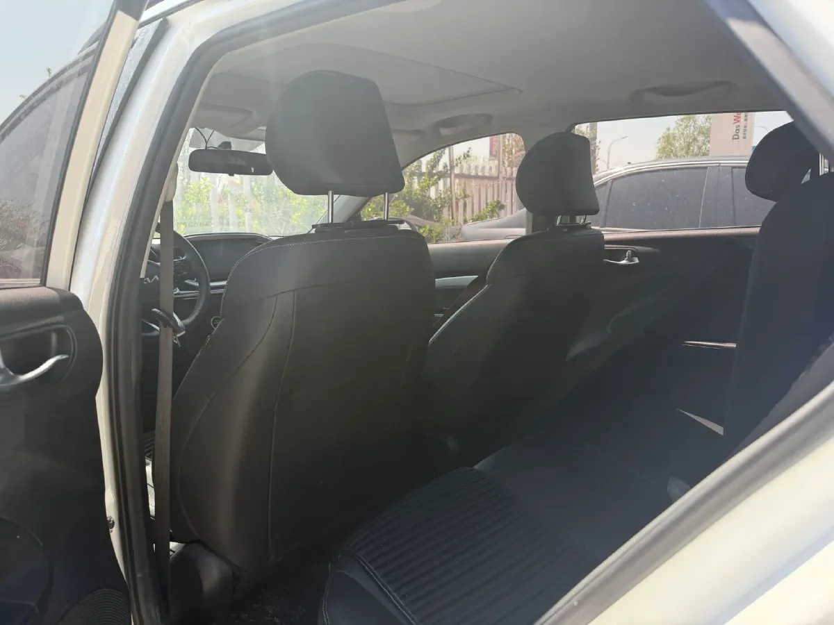 2021 Kia KX1 1.4L 100HP L4 CVT,autocango,china used car exporter,china ev exporter,chinese used car exporter,chinese used ev exporter