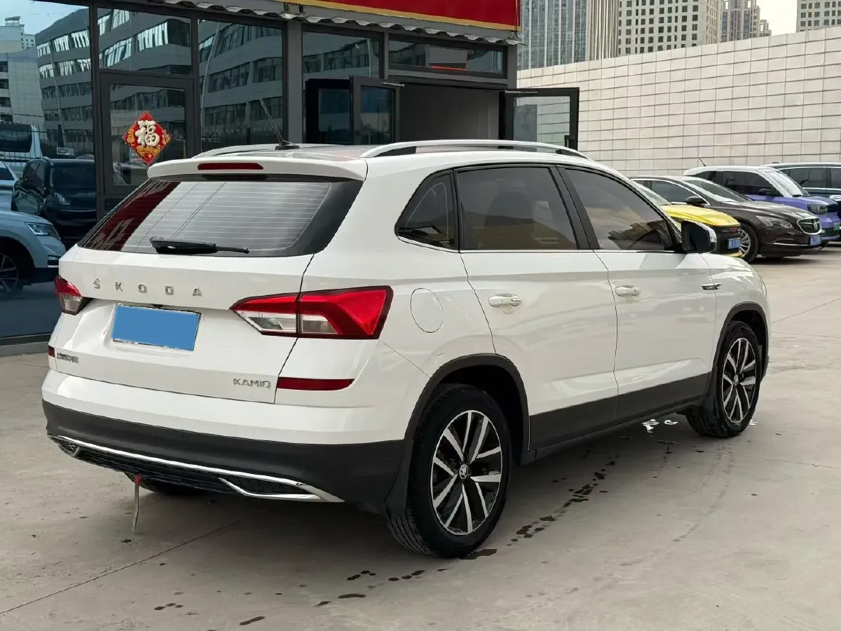 2020 Skoda Kamiq 1.5L 112HP L4 6AT,autocango,china used car exporter,china ev exporter,chinese used car exporter,chinese used ev exporter