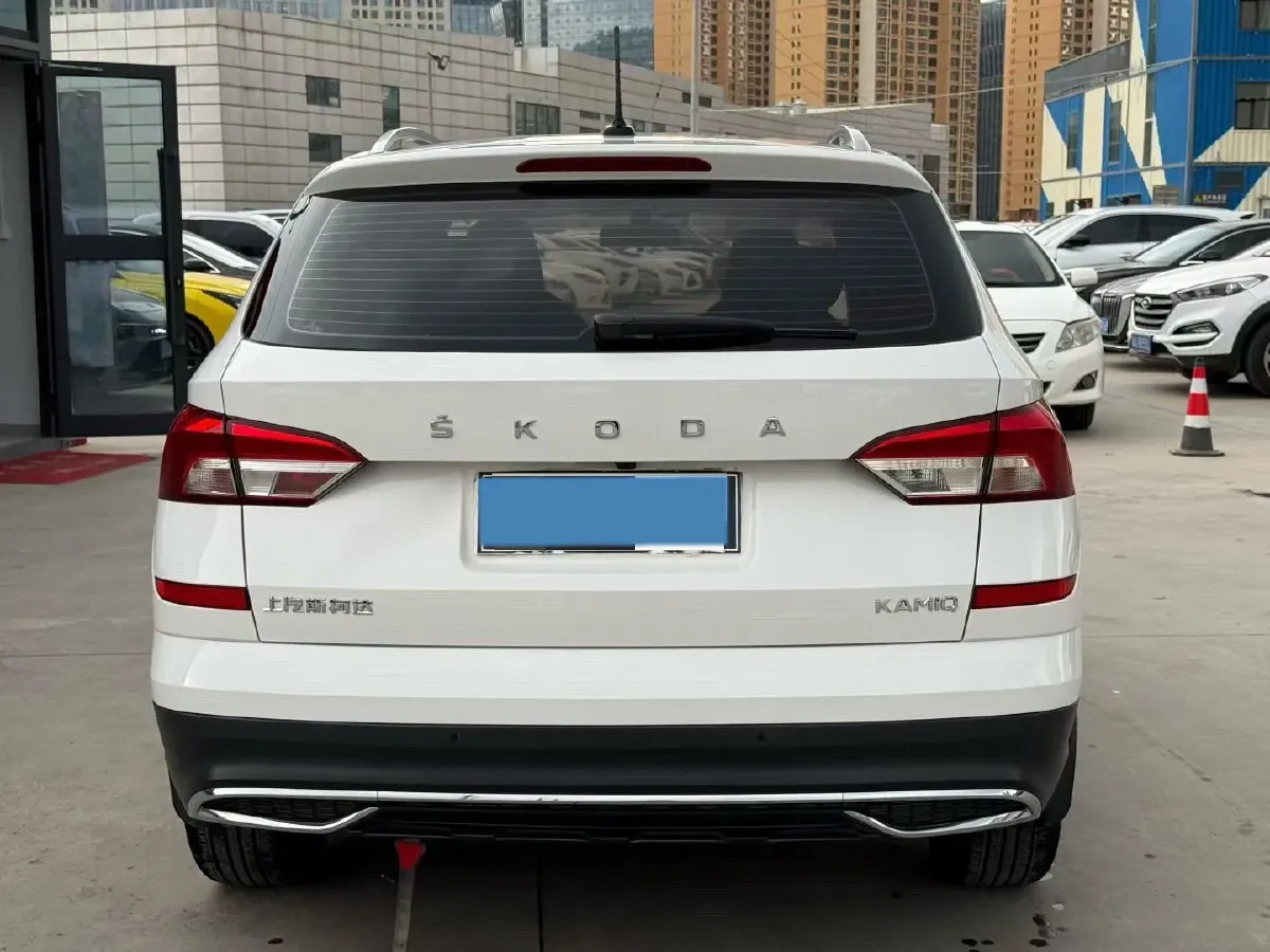 2020 Skoda Kamiq 1.5L 112HP L4 6AT,autocango,china used car exporter,china ev exporter,chinese used car exporter,chinese used ev exporter