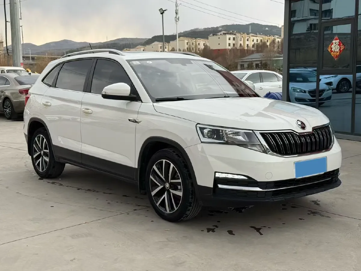 2020 Skoda Kamiq 1.5L 112HP L4 6AT,autocango,china used car exporter,china ev exporter,chinese used car exporter,chinese used ev exporter