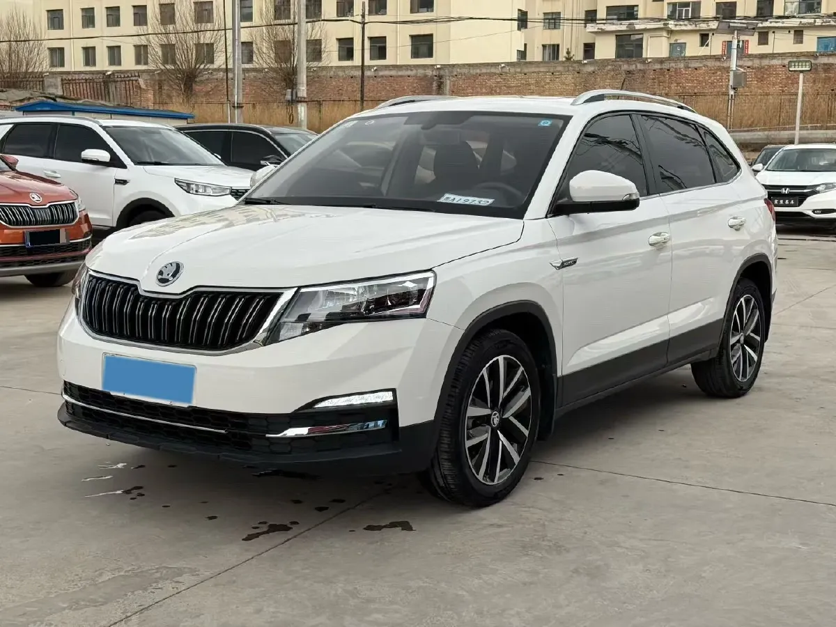 2020 Skoda Kamiq 1.5L 112HP L4 6AT,autocango,china used car exporter,china ev exporter,chinese used car exporter,chinese used ev exporter