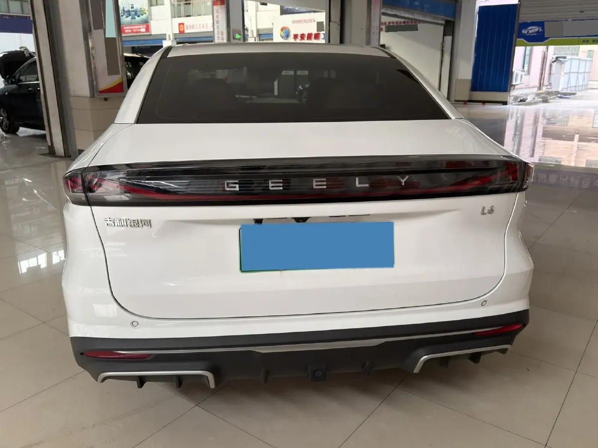 2023 Geely Galaxy L6 1.5T 163HP L4 3DHT PHEV,autocango,china used car exporter,china ev exporter,chinese used car exporter,chinese used ev exporter
