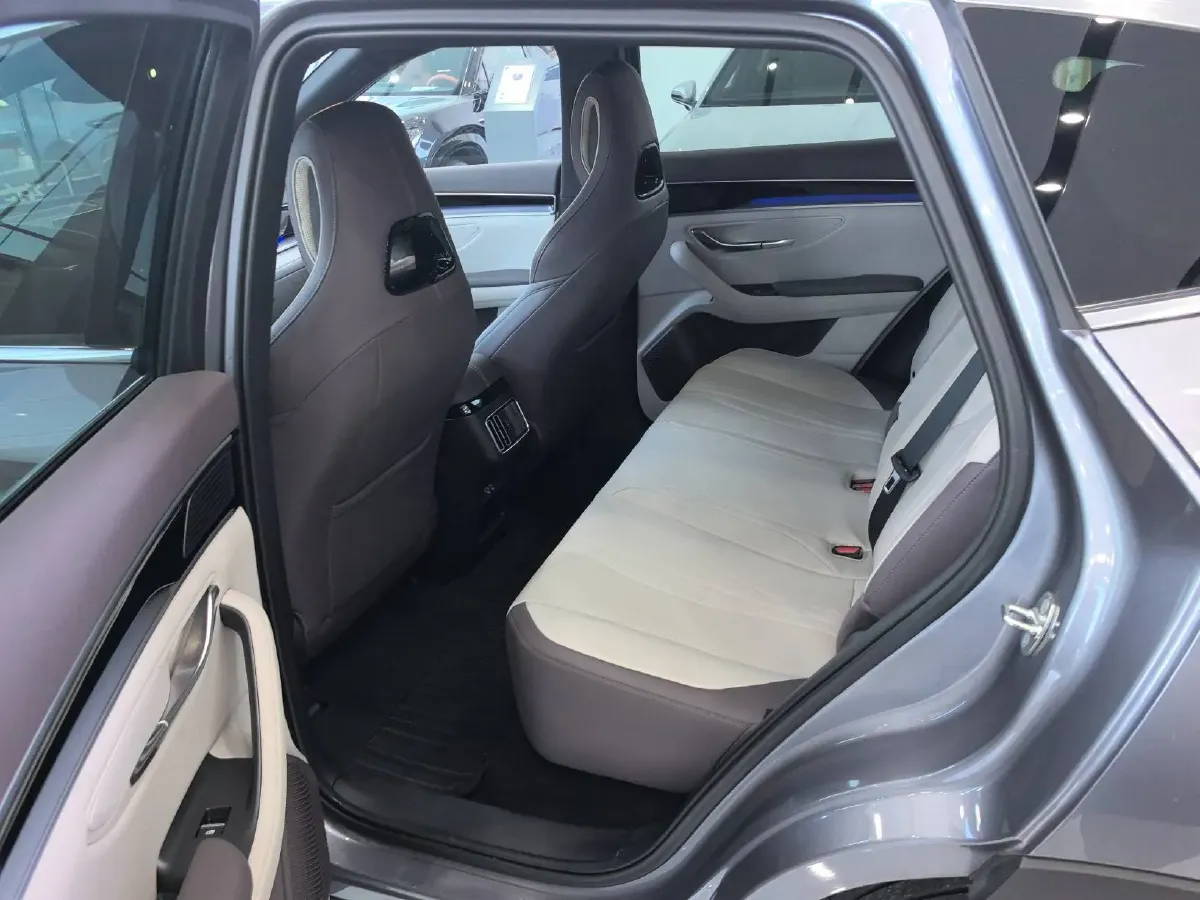 2025 BYD Song Plus BEV 71.8KWH,autocango,china used car exporter,china ev exporter,chinese used car exporter,chinese used ev exporter