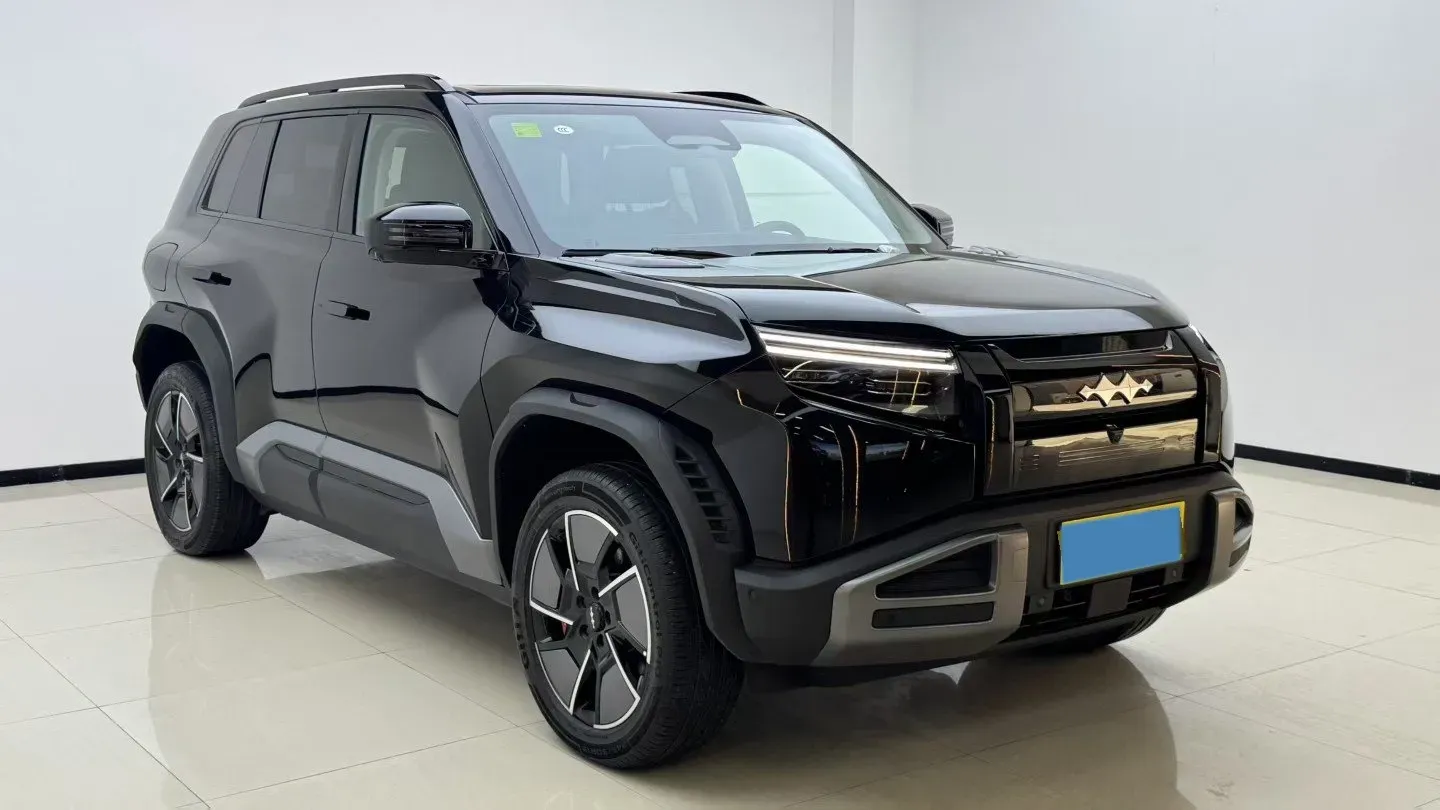 2025 FangChengBao Tai 3 BEV,autocango,china used car exporter,china ev exporter,chinese used car exporter,chinese used ev exporter