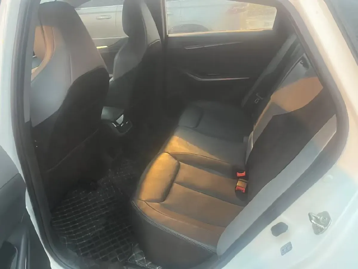 2023 ChangAn Raeton Plus 1.5T 188HP L4 7DCT,autocango,china used car exporter,china ev exporter,chinese used car exporter,chinese used ev exporter