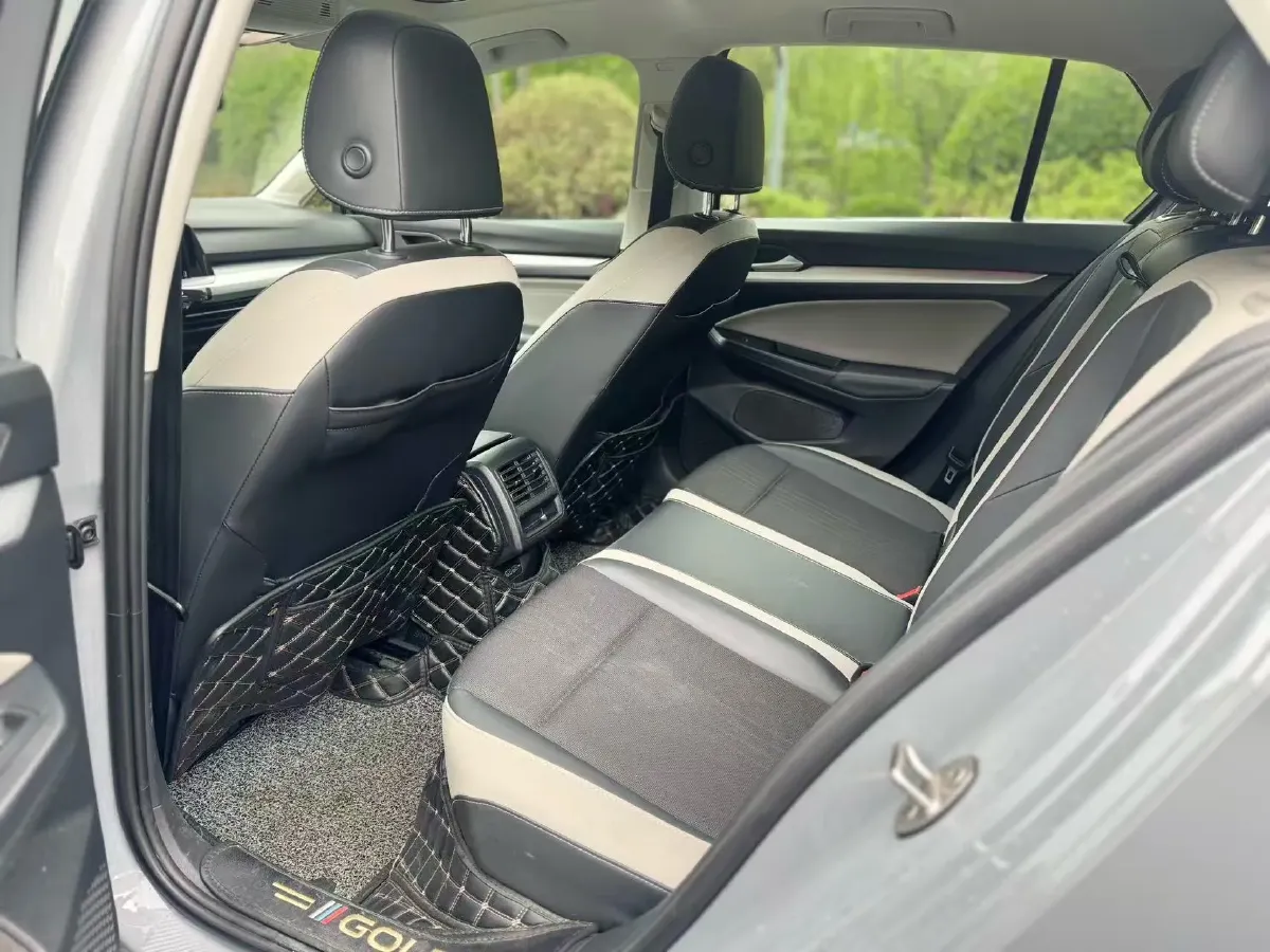 2021 Volkswagen Golf 1.4T 150HP L4 7DCT,autocango,china used car exporter,china ev exporter,chinese used car exporter,chinese used ev exporter