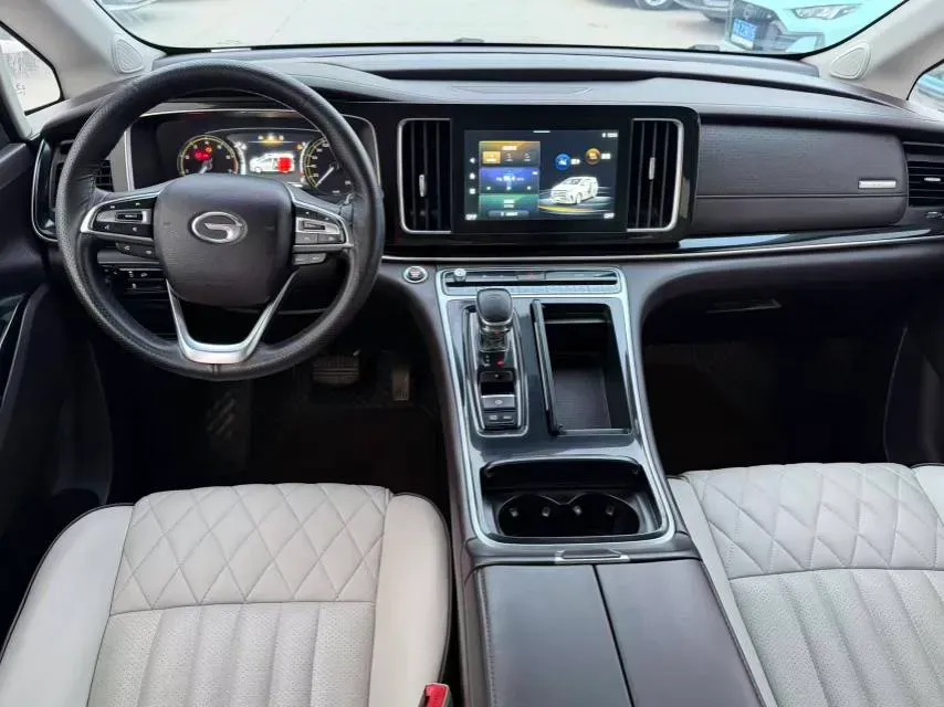 2021 GAC Trumpchi M8 2.0T 252HP L4 8AT,autocango,china used car exporter,china ev exporter,chinese used car exporter,chinese used ev exporter