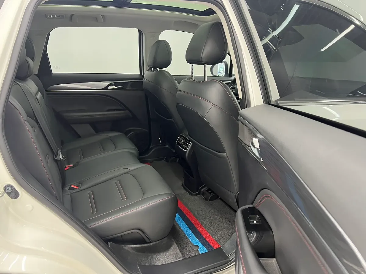 2021 GAC Trumpchi GS4 Plus 1.5T 169HP L4 6AT,autocango,china used car exporter,china ev exporter,chinese used car exporter,chinese used ev exporter