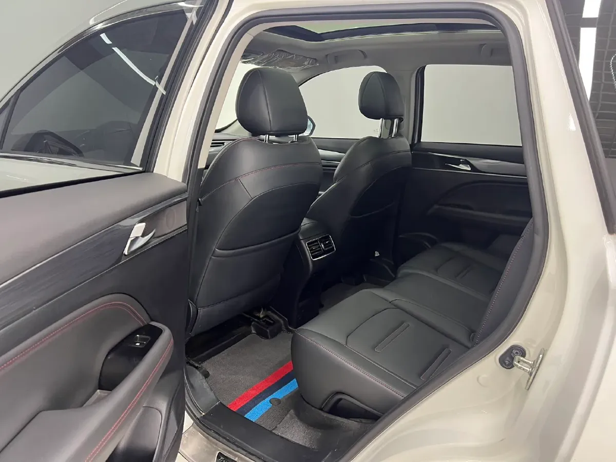 2021 GAC Trumpchi GS4 Plus 1.5T 169HP L4 6AT,autocango,china used car exporter,china ev exporter,chinese used car exporter,chinese used ev exporter