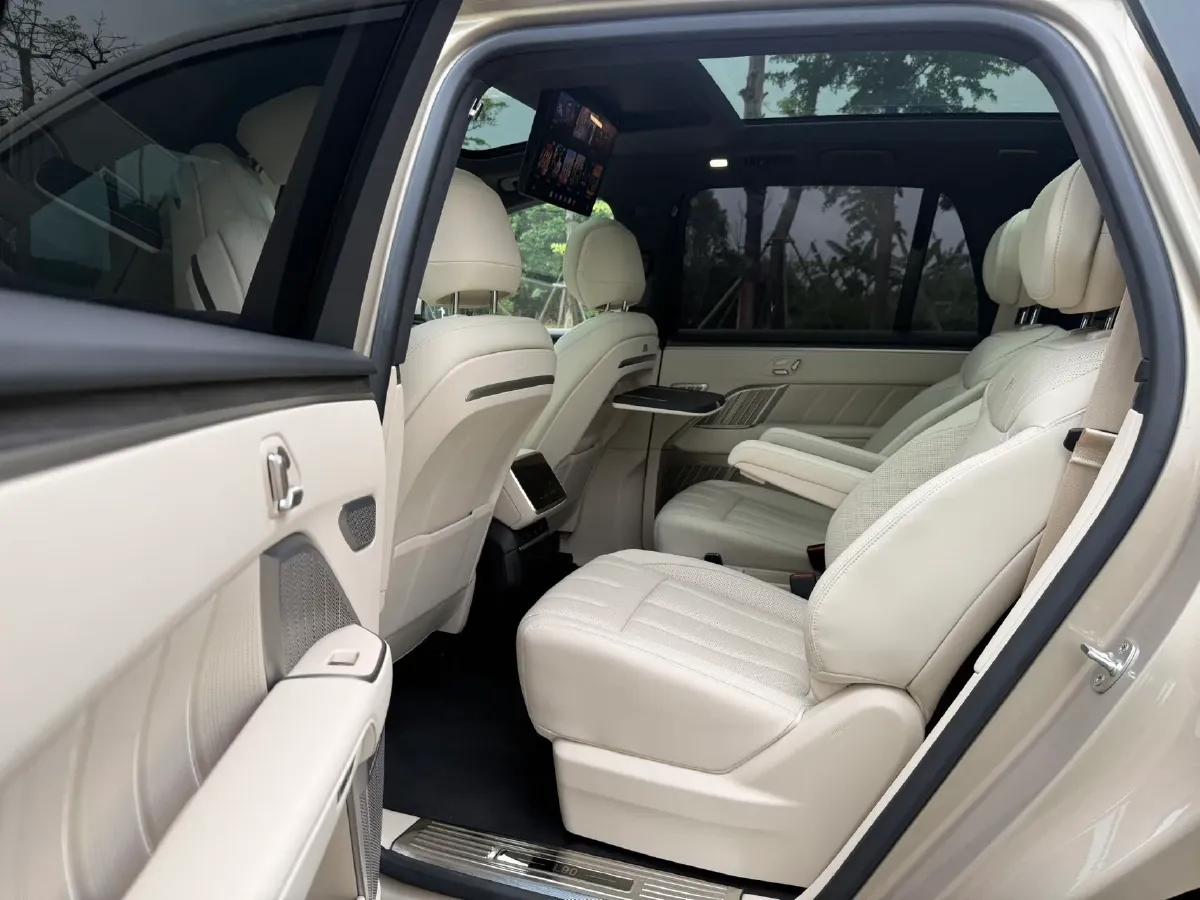 2025 ONVO L90 BEV,autocango,china used car exporter,china ev exporter,chinese used car exporter,chinese used ev exporter