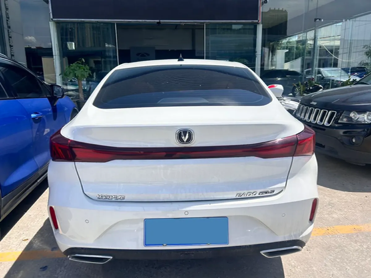 2025 ChangAn Eado 1.4T 160HP L4 7DCT,autocango,china used car exporter,china ev exporter,chinese used car exporter,chinese used ev exporter