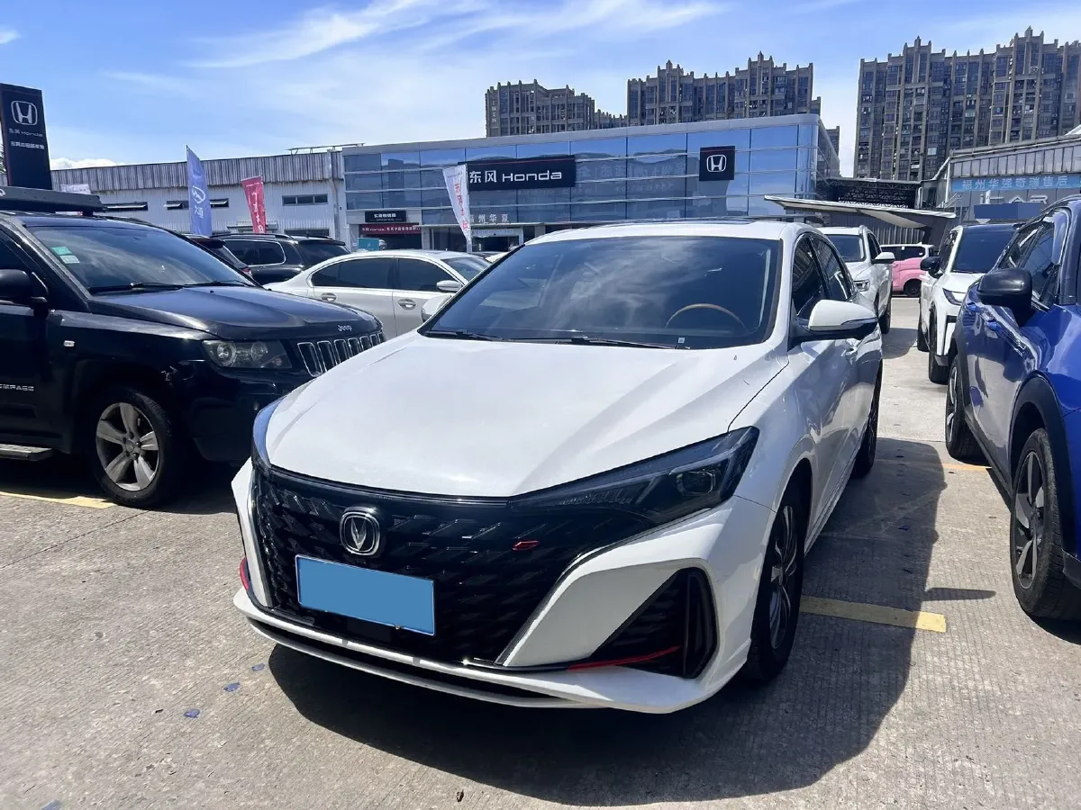 2025 ChangAn Eado 1.4T 160HP L4 7DCT,autocango,china used car exporter,china ev exporter,chinese used car exporter,chinese used ev exporter