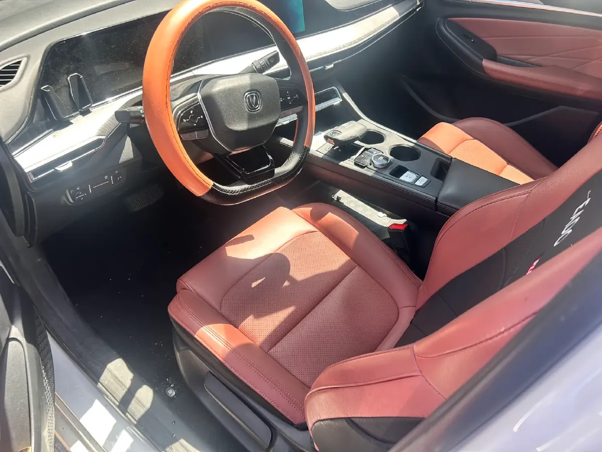 2025 ChangAn Eado 1.4T 160HP L4 7DCT,autocango,china used car exporter,china ev exporter,chinese used car exporter,chinese used ev exporter