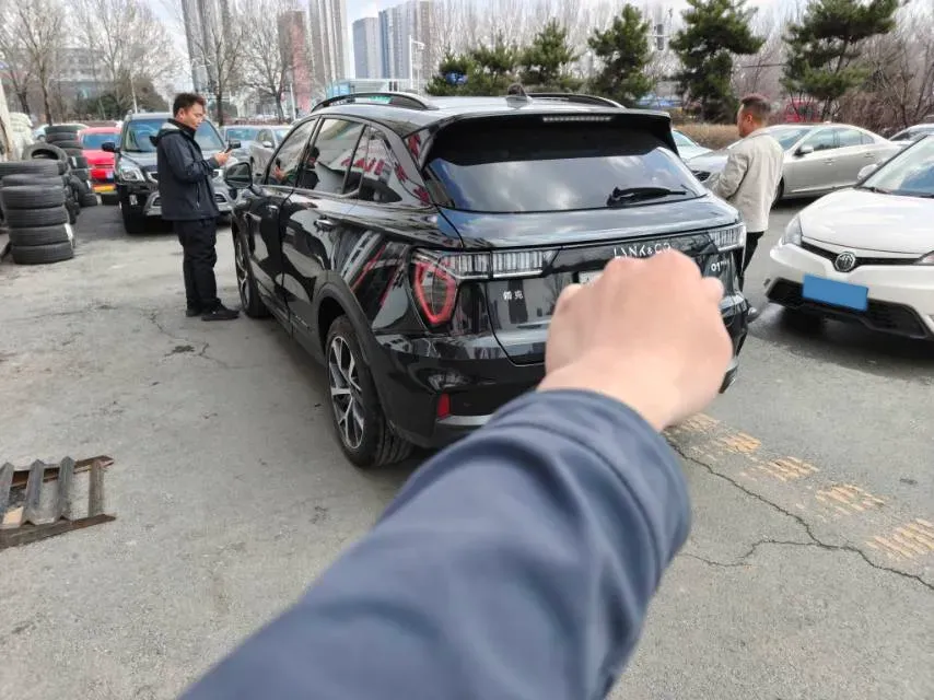 2021 LYNK&CO 01 EM-P 1.5T 180HP L3 7DCT PHEV 17.7KWH,autocango,china used car exporter,china ev exporter,chinese used car exporter,chinese used ev exporter